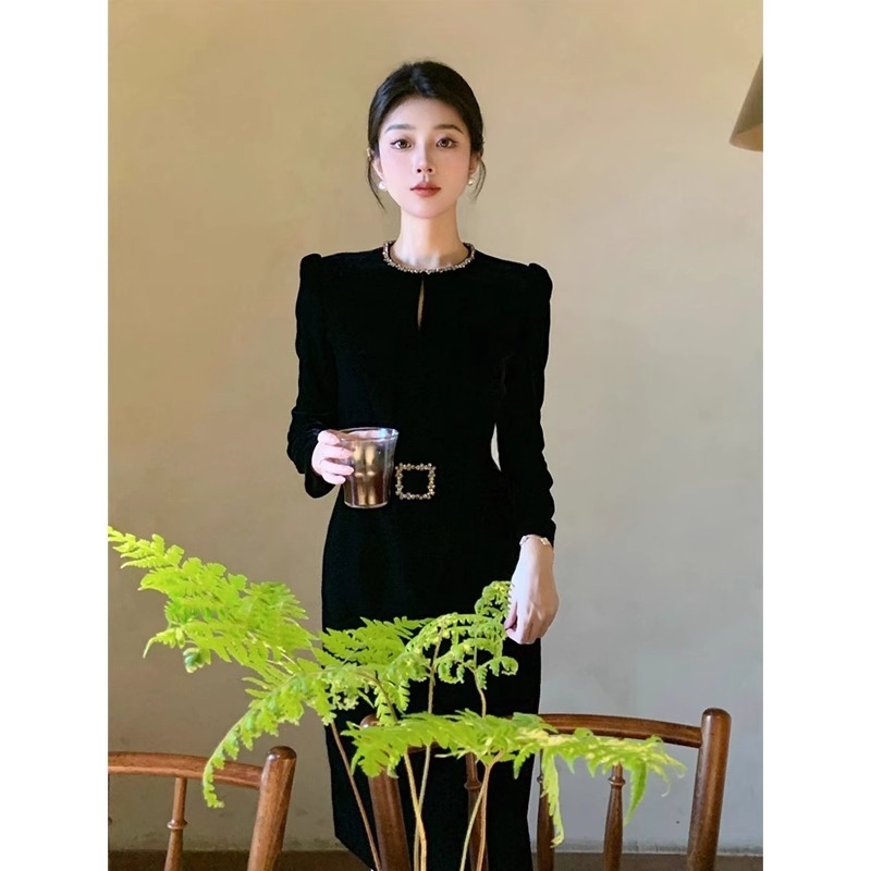 Haljina A-linije, visok struk, srednja duljina, okrugli izrez, pamuk materijal