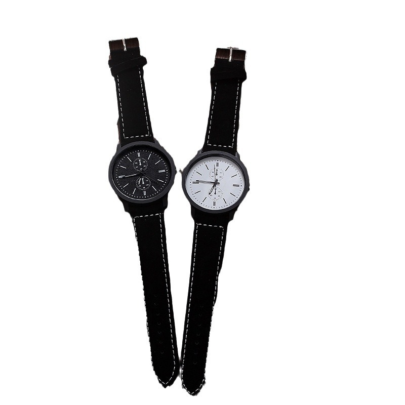 Páros karóra szett – analóg kvarc működés, kerek számlap, ötvözet tok, műbőr szíj, csattal záródó