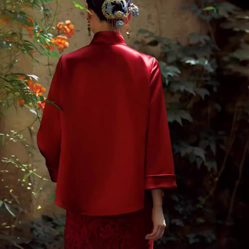 Nova kineska stil vjenčana haljina s dugim rukavima, A-linija kroja, visok struk, duga suknja, zima 2025