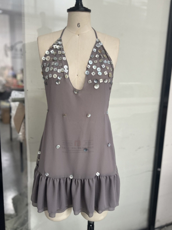 Haljina – halter vrat, paijete, poliester, V izrez