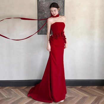 Elegantné večerné šaty s jedným ramienom, bez rukávov, dlhé, A-strih, výšivka
