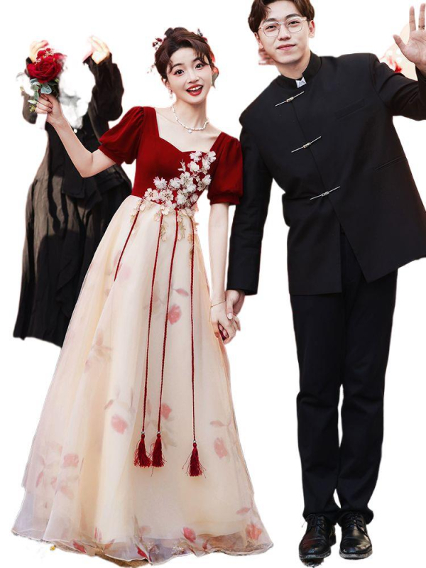 Vjenčana haljina za nazdravljanje; duboki V izrez, bez rukava, duga A-linija suknja, mrežasta tkanina, Chenille-Spandex smjesa (Proljeće 2024)