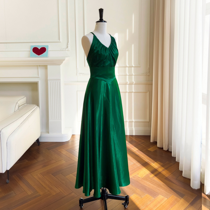 Večernja haljina s halter vratom, bez rukava, A-linije kroj (Poliester; kolagiranje/rezanje; Halter stil; bez rukava; V-izrez)