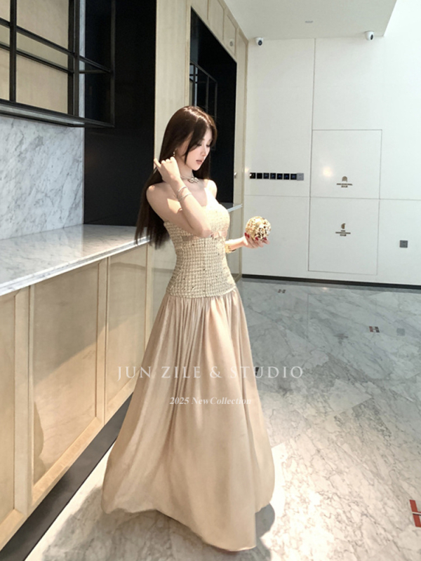 Rochie de seară din satin, în linie A, fără mâneci, lungă, guler simplu, talie joasă, potrivită pentru banchet, nuntă și petreceri