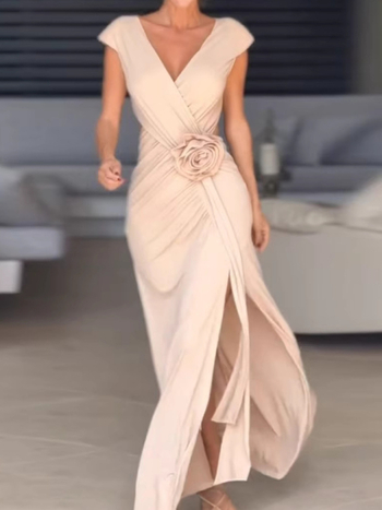 Elegantna haljina s V izrezom, bez rukava, visokim strukom i bočnim prorezom, od poliestera s elastanom