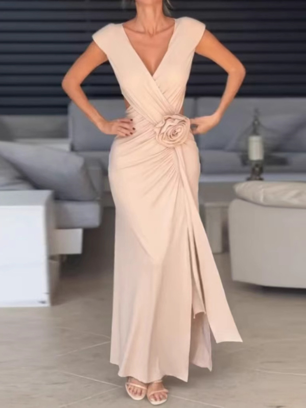 Elegantna haljina s V izrezom, bez rukava, visokim strukom i bočnim prorezom, od poliestera s elastanom
