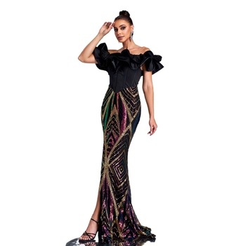 Rochie de seară mulată, cu guler drept, talie înaltă și lungă, din poliester.