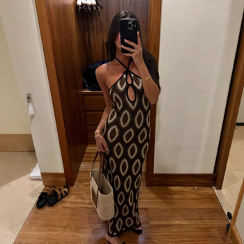 Rochie lungă boemă cu gât halter, spate decupat, mâneci clopot, talie înaltă, bumbac 90–95%