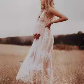 Rochie sling din plasă brodată, florală, decolteu în V adânc, lungă, croială A-line