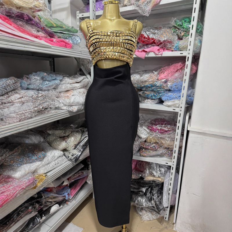 Rochie tip sling cu decolteu în V, fără mâneci, lungă, din poliester
