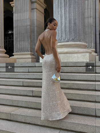 Φόρεμα βραδινό με παγιέτες, σε ύφος halter, ουρά ψαριού, μακριά γραμμή, ψηλή μέση