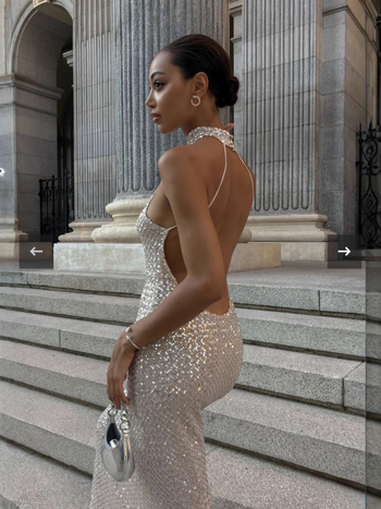 Φόρεμα βραδινό με παγιέτες, σε ύφος halter, ουρά ψαριού, μακριά γραμμή, ψηλή μέση