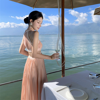 Halter haljina za odmor i zabavu, jednobojna poliester haljina srednje dužine, plisirana, visokim strukom, bez rukava