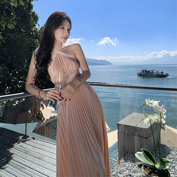 Halter haljina za odmor i zabavu, jednobojna poliester haljina srednje dužine, plisirana, visokim strukom, bez rukava