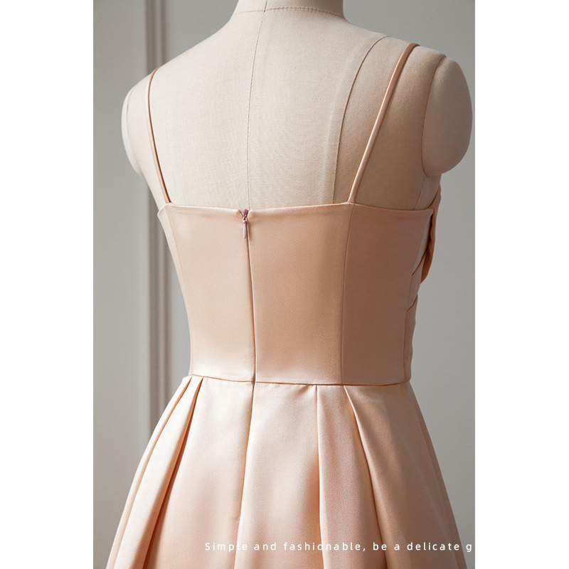 Igilila haljina: bez rukava, visoki struk, srednja duljina, poliester, jednobojni uzorak