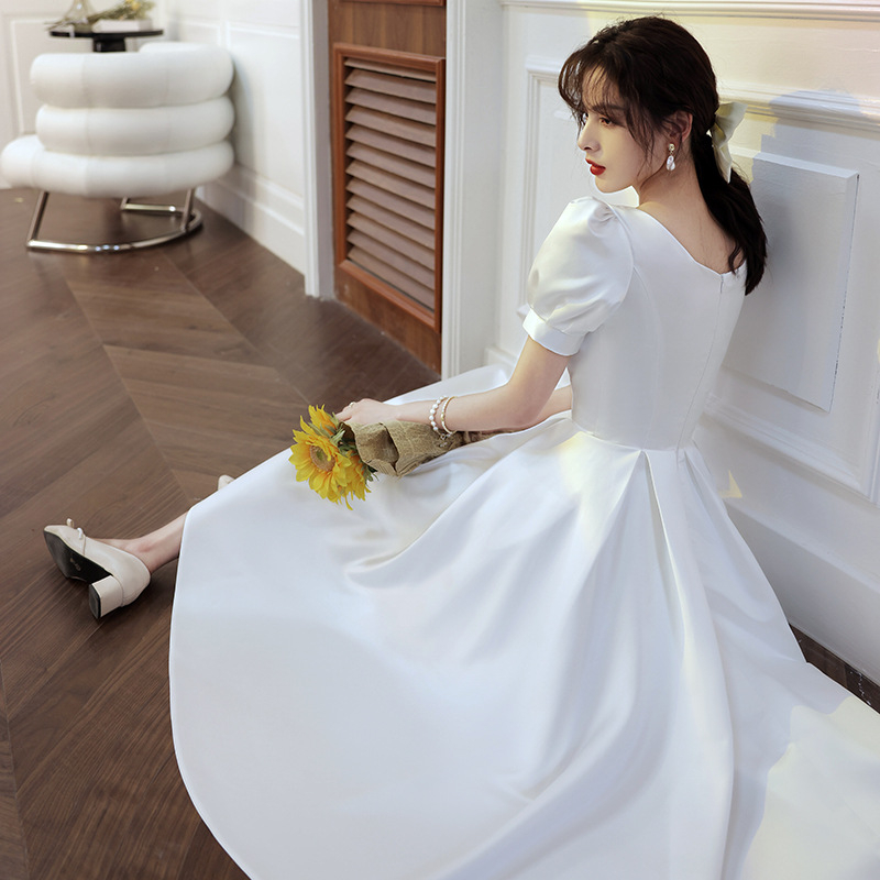 Vjenčana haljina u A-liniji, duboki V izrez, rukavi do 3/4, visok struk, poliester