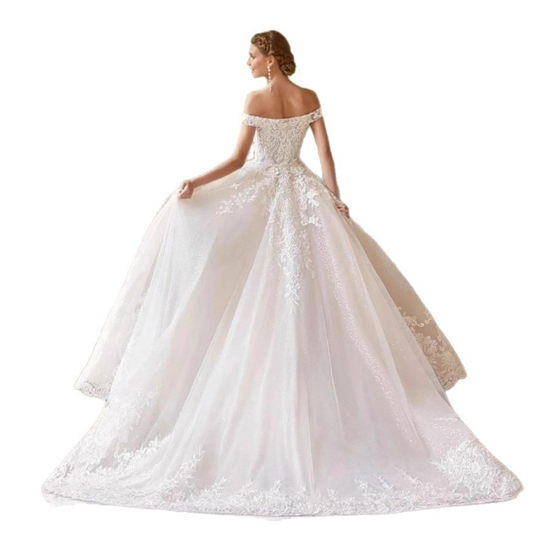 Egy vállú menyasszonyi ruha, uszályos fazon a dereknél, háromnegyedes ujjak, hosszú szoknya, poliészter