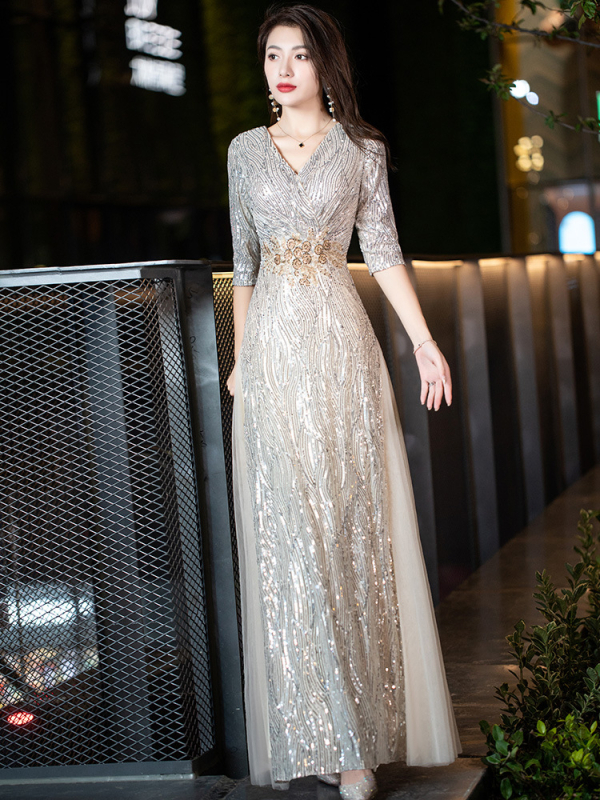 Večernja haljina A-linije, duga, visok struk, rukavi 3/4; tkanina: acetat 95%+, poliester 70–80%