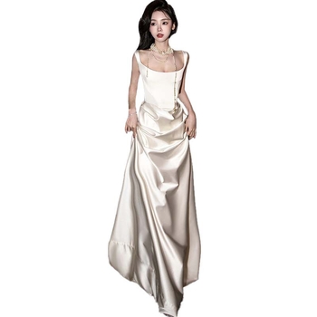 Esküvői ruha - poliészter szatén, A-vonal, ujj nélküli, hosszú, középső derék.