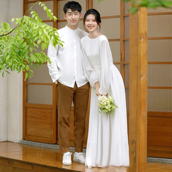 Francuski stil lagane vjenčane haljine sa satenom, duboki V izrez, 3/4 rukavi, duga suknja