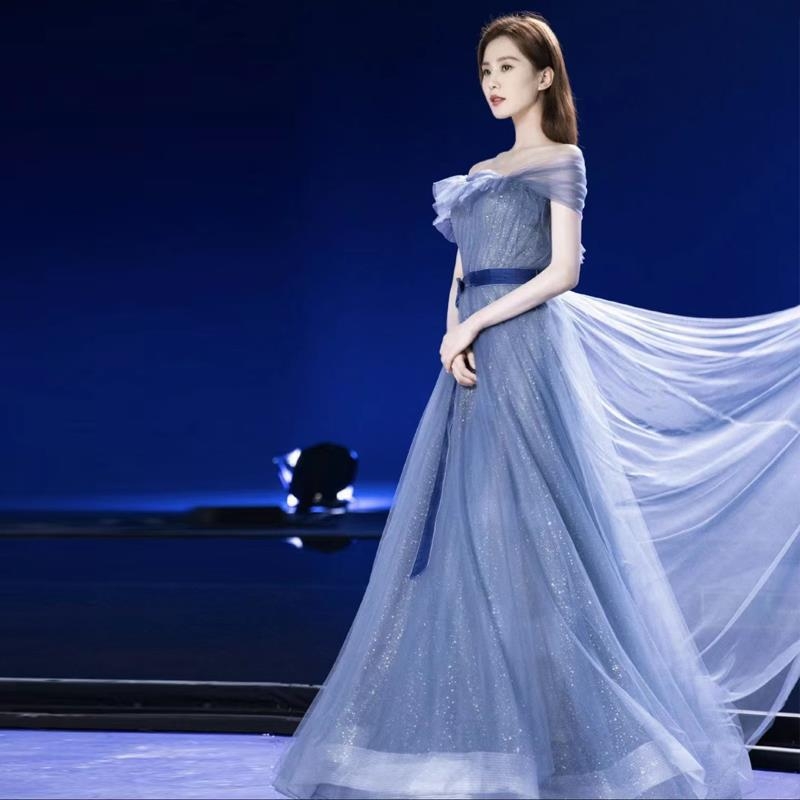 Rochie de banchet, siluetă A-line, mâneci trei sferturi, talie la nivel mediu, fustă lungă, poliester