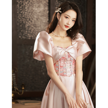 Szatén estéruha - A-vonal, magas derék, 3/4-es ujjú, hosszú ruha