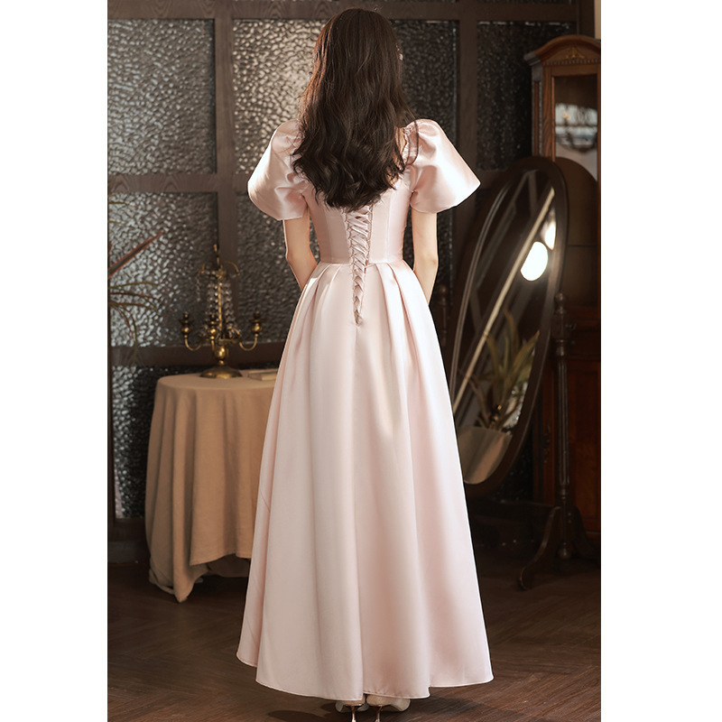 Szatén estéruha - A-vonal, magas derék, 3/4-es ujjú, hosszú ruha