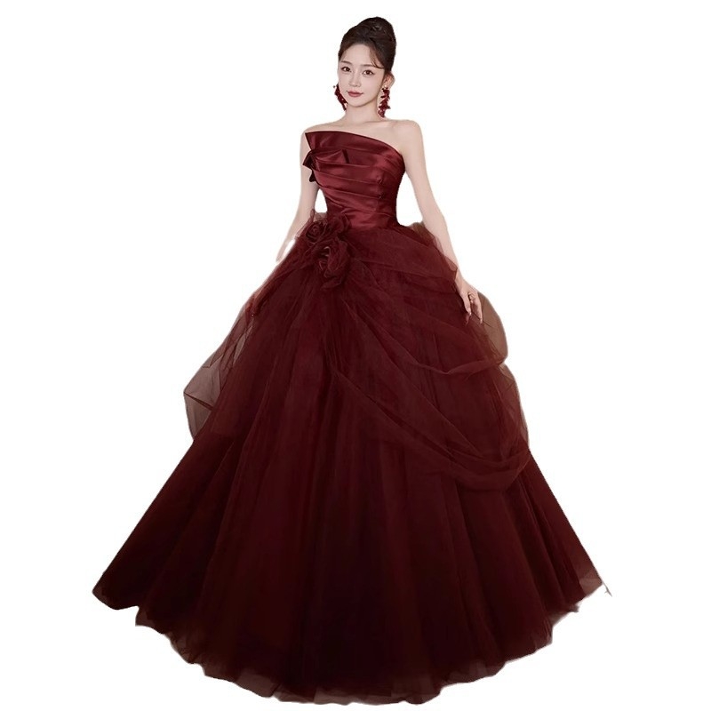 Menyasszonyi koccintó ruha váll nélküli, magas derék, hosszú szoknya, poliészter anyag, tavasz 2025