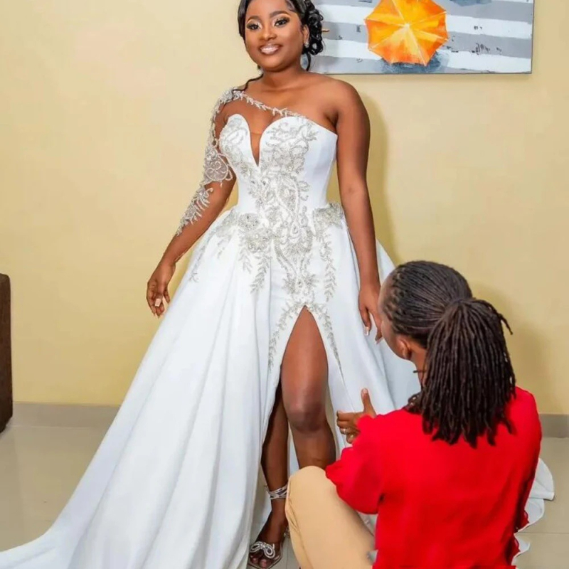 Rochie de mireasă - tren lung, talie înaltă, mâneci lungi, fustă lungă - poliester 70-80%