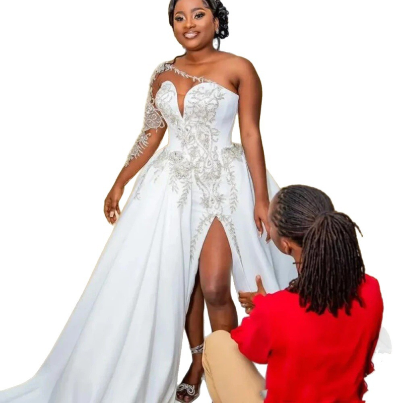 Rochie de mireasă - tren lung, talie înaltă, mâneci lungi, fustă lungă - poliester 70-80%