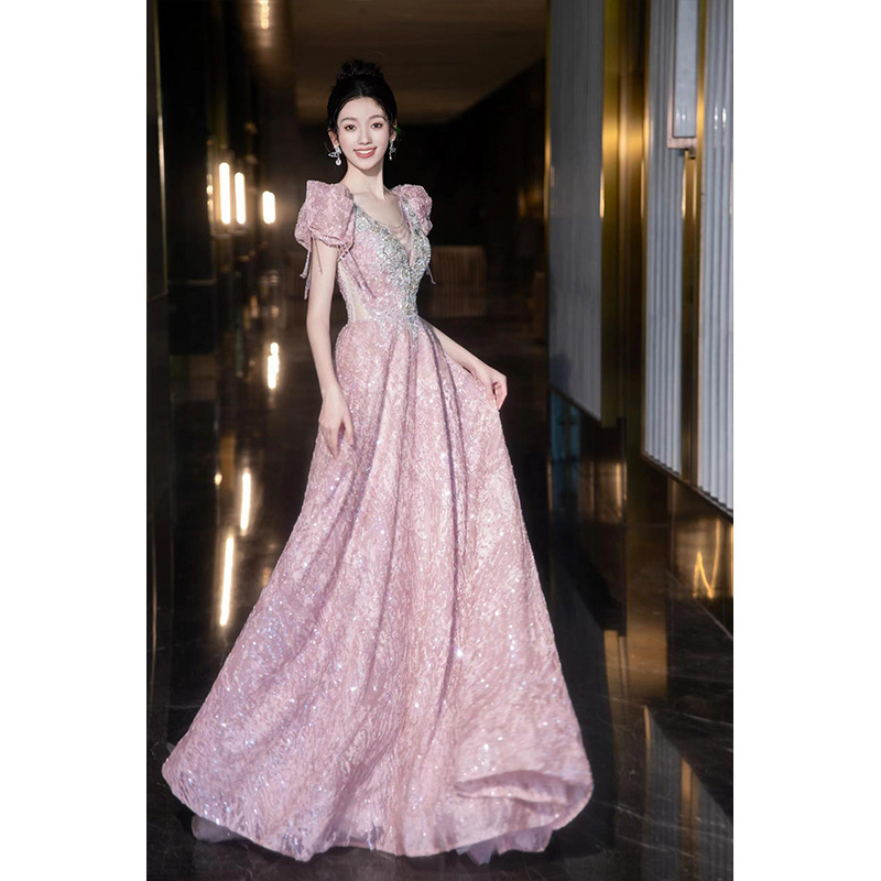 Rochie de banchet, talie înaltă, fără mâneci, lungă — toamnă 2025