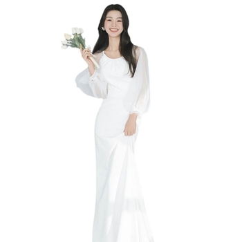 Estélyi ruha, A-vonalú szabás, 3/4-es ujjú, hosszú szoknya, középső derekú, bélés poliészter