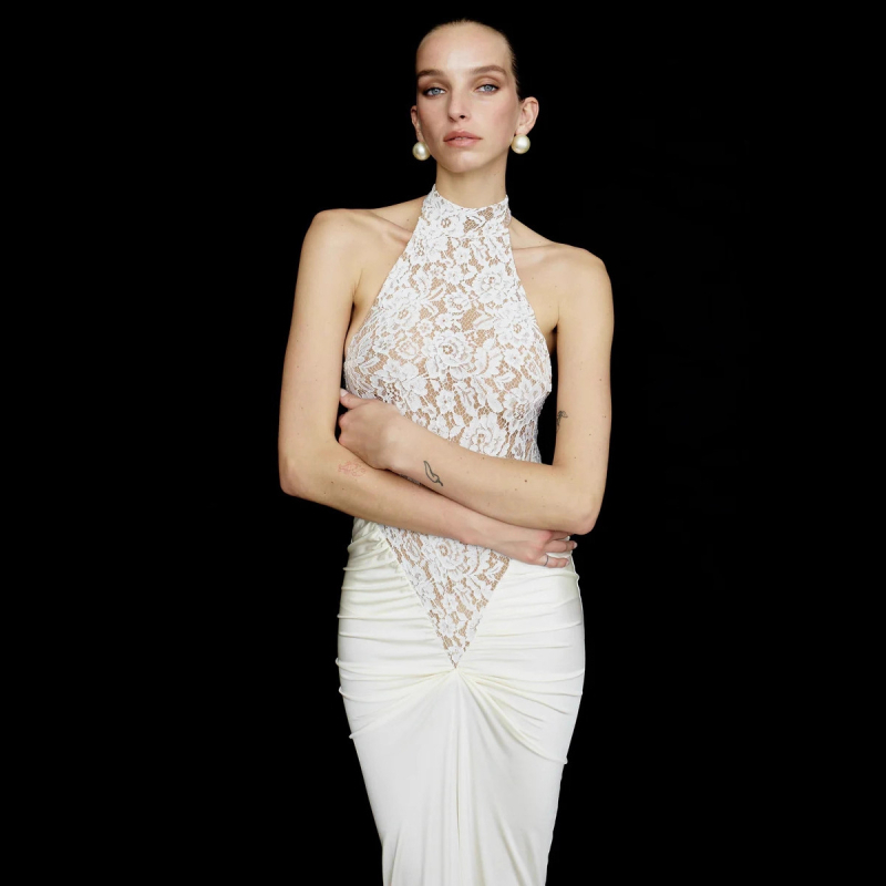 Βραδινό φόρεμα με halter-neck, χωρίς πλάτη, δαντελένιες επενδύσεις, υψηλή μέση, μακρύ φόρεμα σε γραμμή ίσιας σιλουέτας