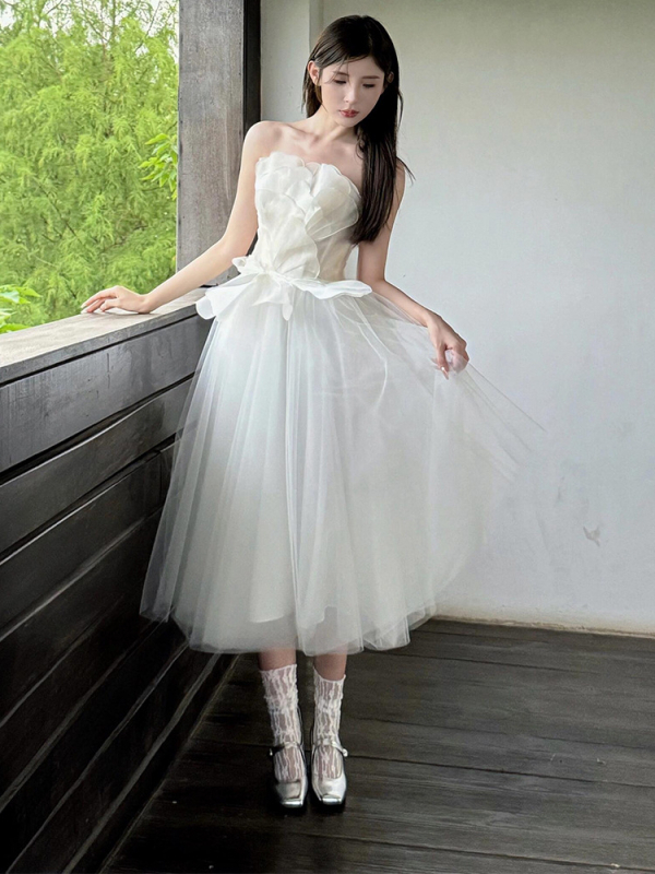 Rochie de mireasă fără bretele, stil A-line, lungă, talie înaltă, din amestec poliester.