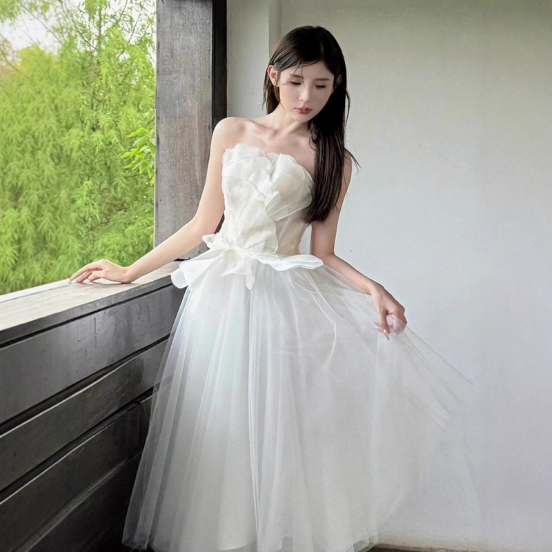 Rochie de mireasă fără bretele, stil A-line, lungă, talie înaltă, din amestec poliester.