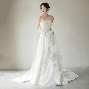 Vjenčana haljina bez naramenica, čipka, A-linije siluete, duga haljina, visok struk