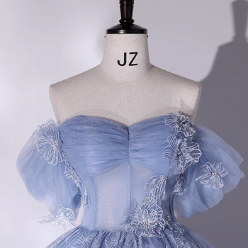 Elegáns esté ruha váll nélküli, A-vonalú, ujjatlan, hosszú szoknya, magas derék