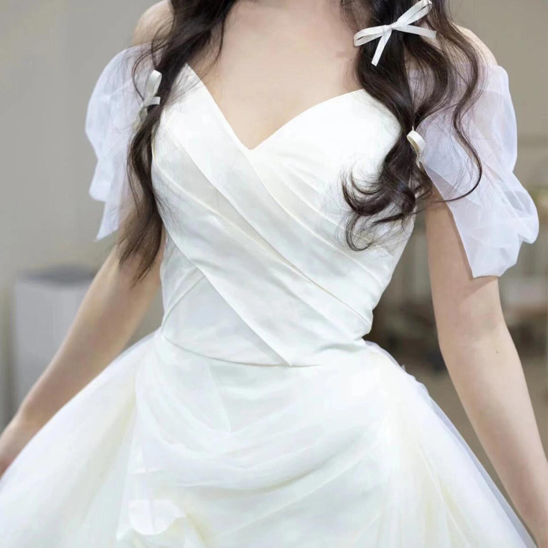 Rochie de mireasă cu un umăr, satin, siluetă coadă de pește, lungă, tren mic (Satin; One-shoulder; Fishtail silhouette; Long skirt; Small train) Stil Mori