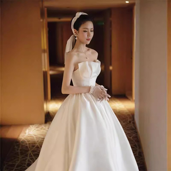 Vjenčana haljina A‑linije, bez ramena, bez rukava, duga suknja, visok struk