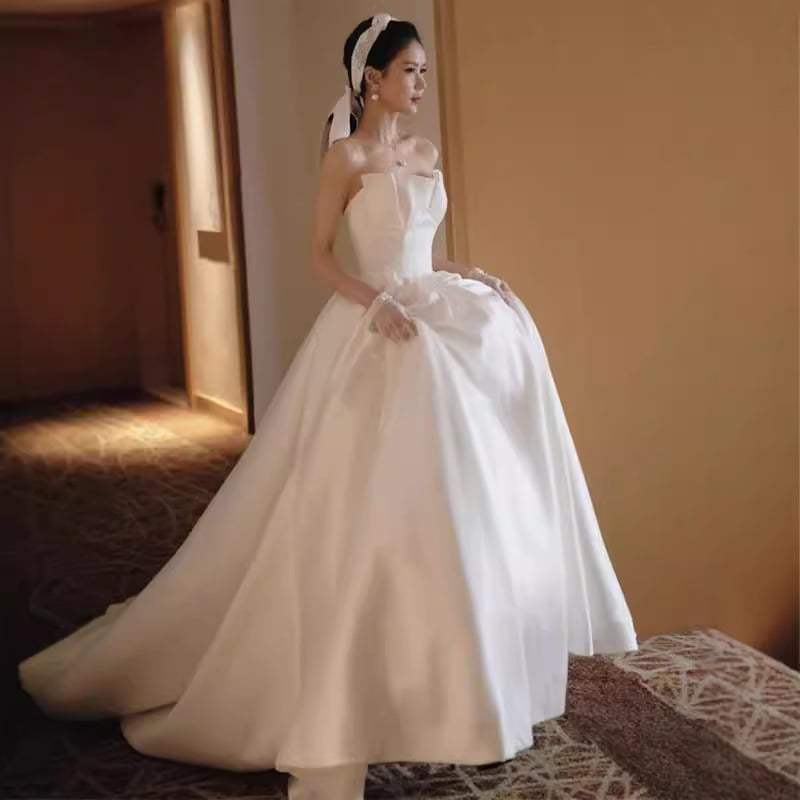 Vjenčana haljina A‑linije, bez ramena, bez rukava, duga suknja, visok struk