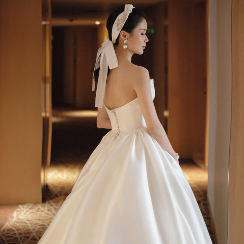 Vjenčana haljina A‑linije, bez ramena, bez rukava, duga suknja, visok struk