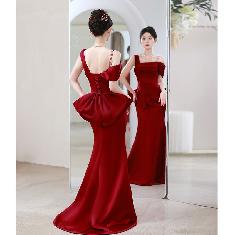 Saten vjenčana haljina s ribljim repom, bez rukava, visokim strukom, duga haljina