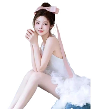 Vjenčana haljina bez rukava, tanke naramenice, uski kroj, visok pas, poliester