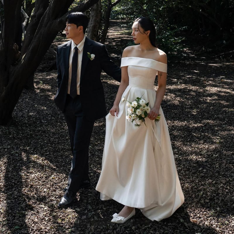 Vjenčana haljina s jednim ramenom, tutu suknja, poliester-spandex smjesa, bez rukava, duga suknja