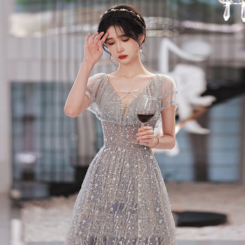 Rochie de seară în linie A, decolteu în V profund, mâneci 3/4, lungă, poliester