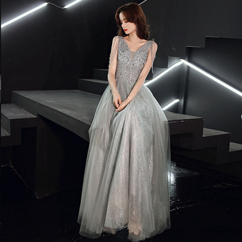 Házigazdai estélyi ruha bojtokkal – niche luxus, elegáns bankett ruha koszorúslányok számára (Anyag: Chenille; Fő anyag összetétel: Spandex; Szezon: 2025 tavasz; Fő anyag tartalom: kevesebb mint 30%; Korcsoport: felnőttek; Nem: nő)