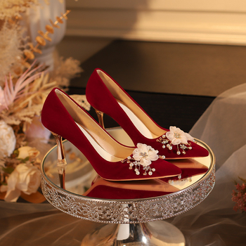 Vjenčane cipele s uskim vrhom od velura – visina potpetice 6-8 cm, gumeni potplat, mikrovlakna podstava