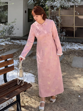 Inno Plus-Size Ružičasta Velur Cheongsam Haljina, Zimski Elegantni Kineski Stil 433914