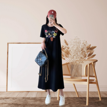 Plus-size rochie-T-shirt din bumbac 100%, lungă până la genunchi, croială dreaptă, broderie, guler rotund