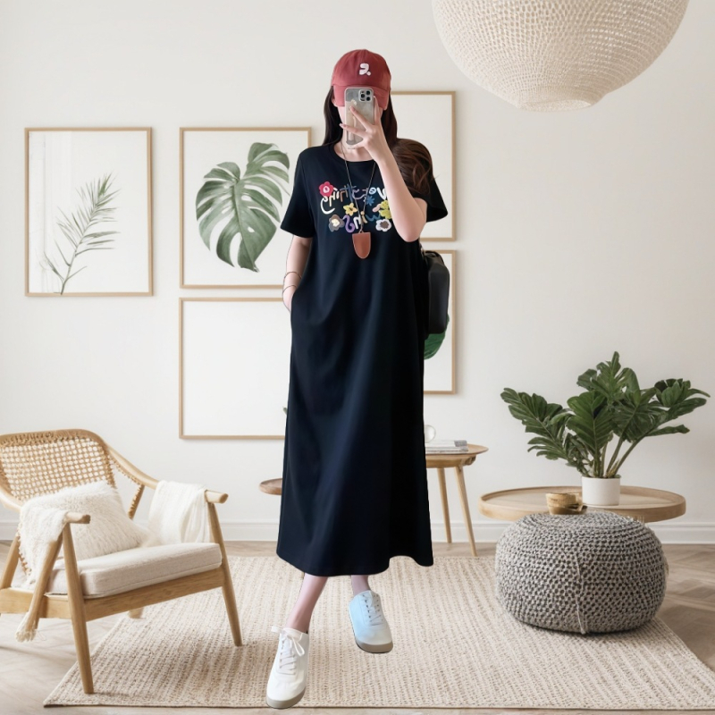 Plus-size rochie-T-shirt din bumbac 100%, lungă până la genunchi, croială dreaptă, broderie, guler rotund